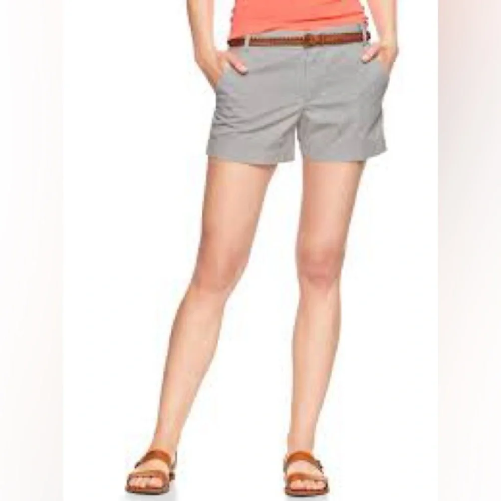 GAP Sunkissed Khaki by Gap Shorts Antique Pewter Short Shorts Size 0